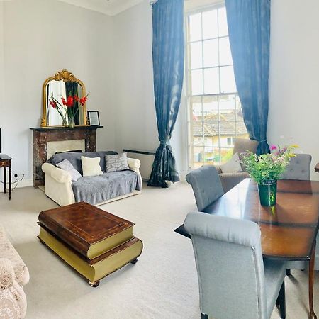 Alexander House Appartement Corsham Buitenkant foto