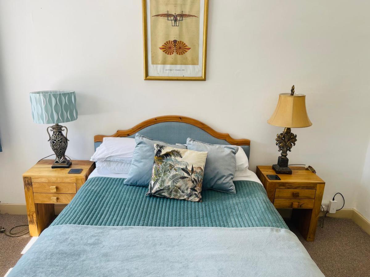 Alexander House Appartement Corsham Buitenkant foto