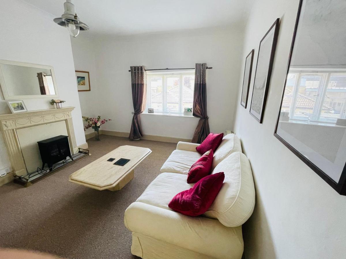 Alexander House Appartement Corsham Buitenkant foto