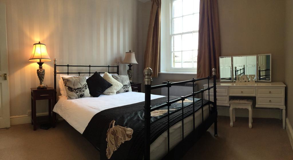 Alexander House Appartement Corsham Buitenkant foto